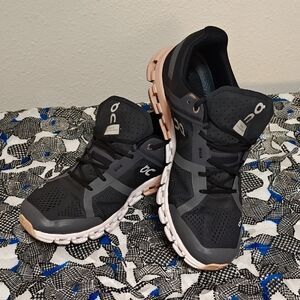 OC Running Black and Gray Sneakers